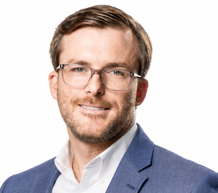Headshot: Chris Kane