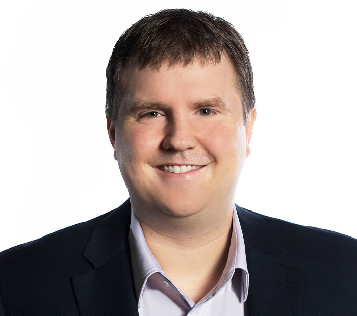 Headshot: Greg Newbloom